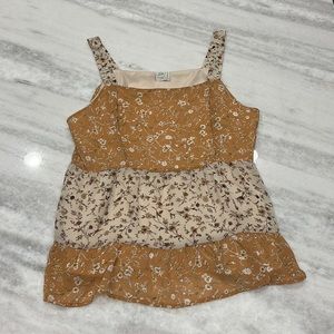 Paper crane floral blouse. Size m